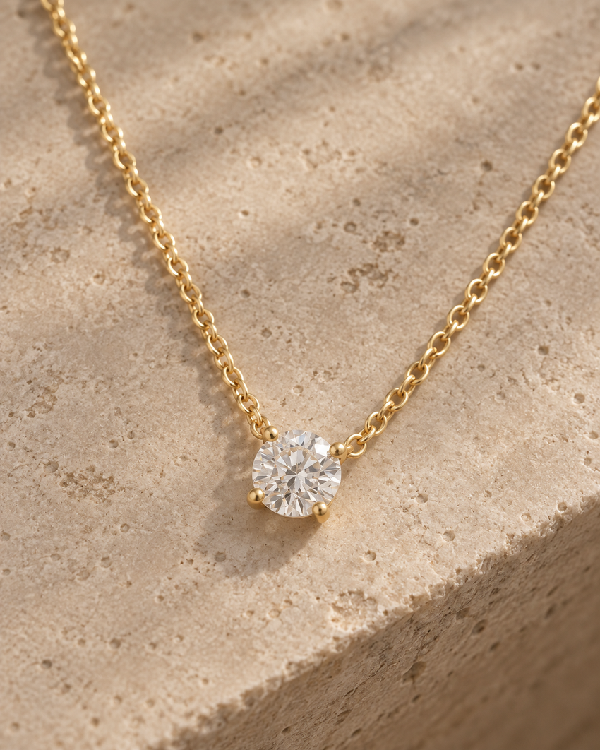 Lumière Solitaire Pendant